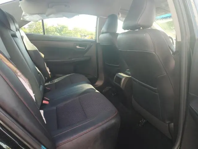 2016 TOYOTA CAMRY LE  