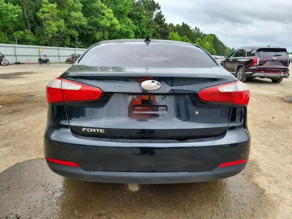 2014 KIA FORTE LX  