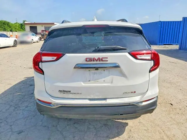 2022 GMC TERRAIN AT4  