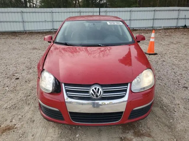 2010 VOLKSWAGEN JETTA LIMITED  