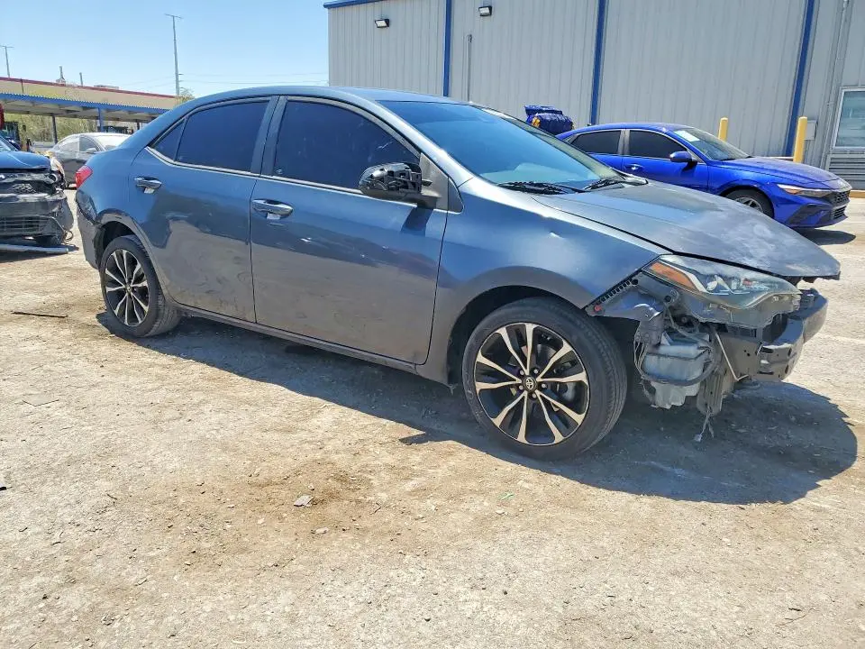 2017 TOYOTA COROLLA SE  