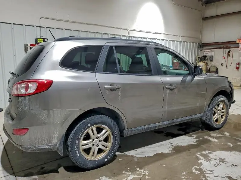 2012 HYUNDAI SANTA FE GLS  