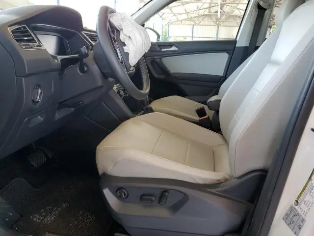2021 VOLKSWAGEN TIGUAN SE  