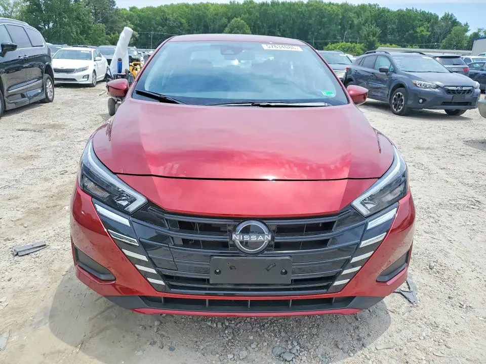 2025 NISSAN VERSA SV  