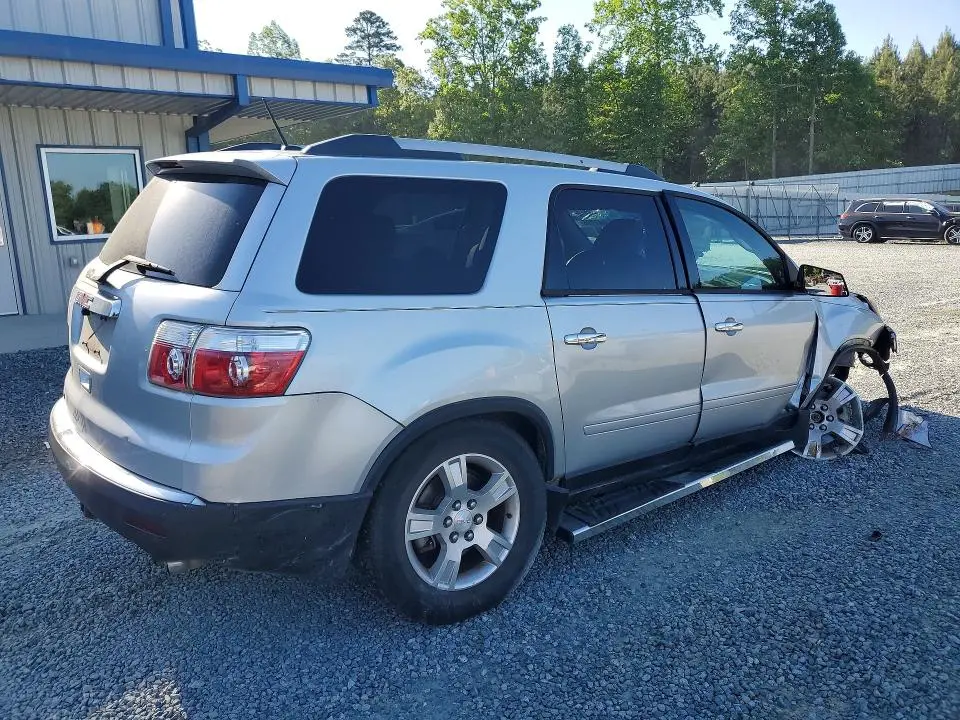 2011 GMC ACADIA SLE  