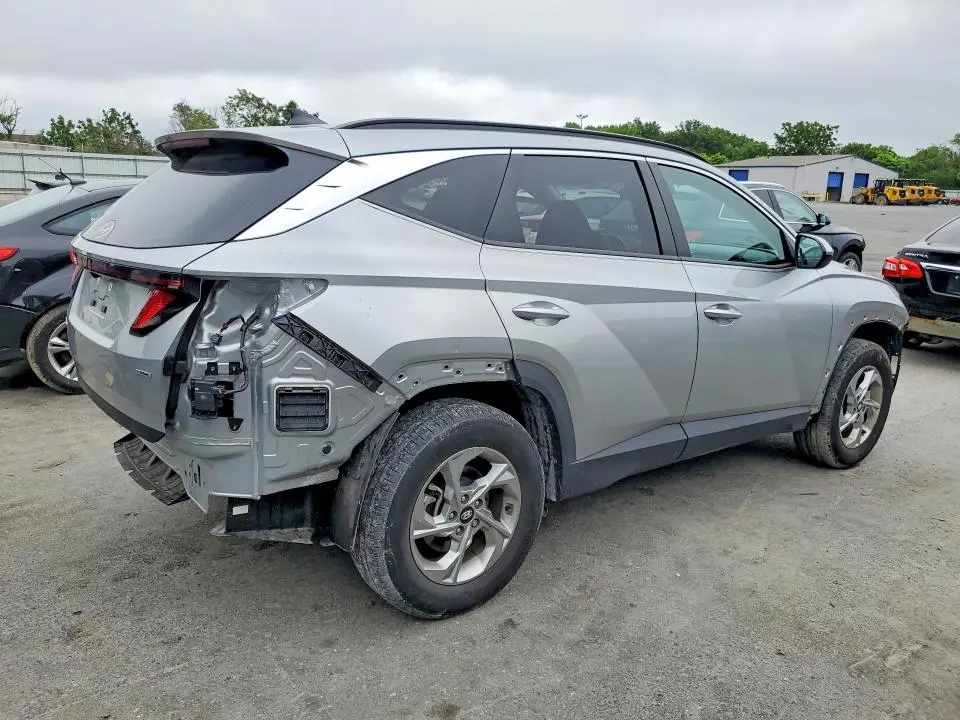 2024 HYUNDAI TUCSON SEL  