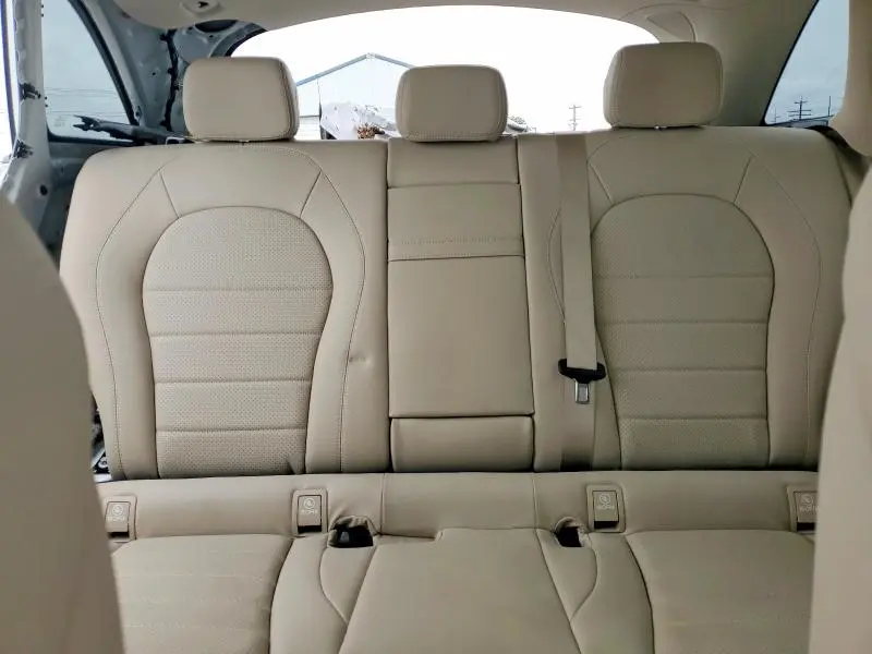 2022 MERCEDES-BENZ GLC 300 4MATIC  