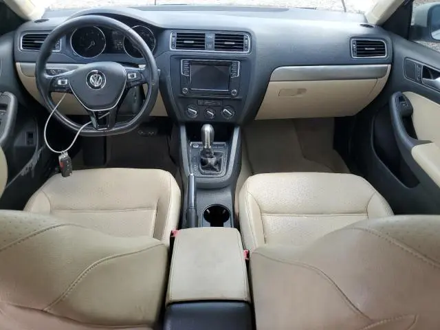 2016 VOLKSWAGEN JETTA SE  
