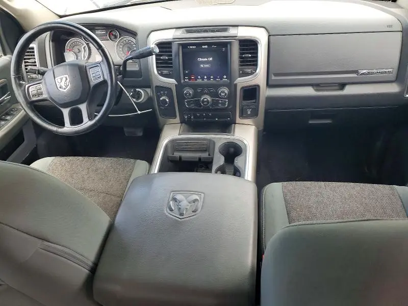 2018 RAM 3500 SLT  