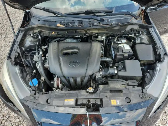 2019 TOYOTA YARIS LE  