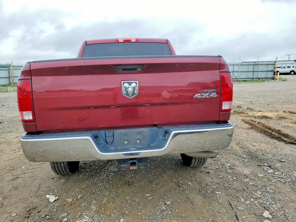 2017 RAM 1500 ST  