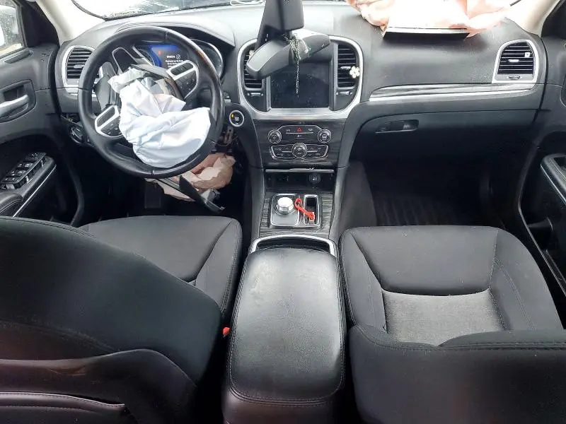 2018 CHRYSLER 300 TOURING  