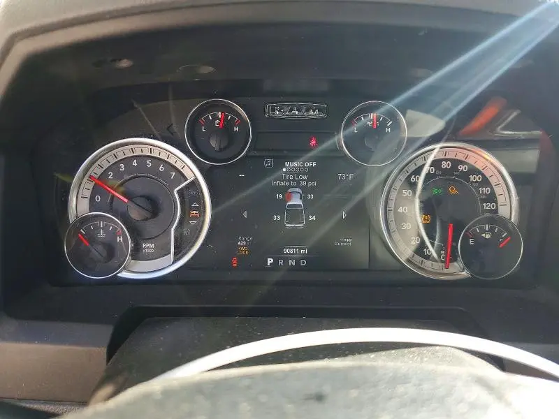 2018 RAM 1500 SLT  