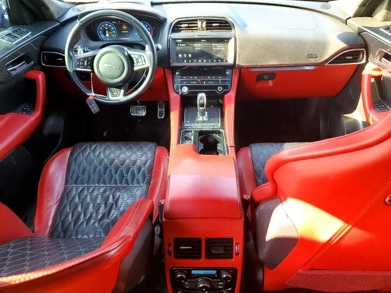 2020 JAGUAR F-PACE SVR  