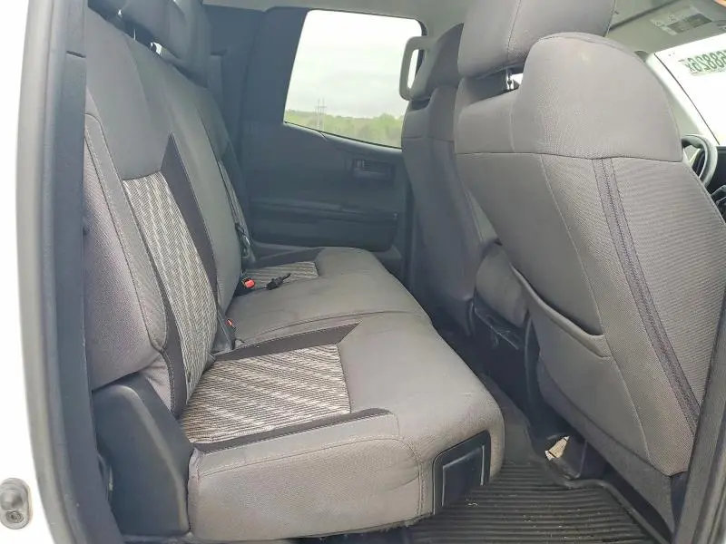 2021 TOYOTA TUNDRA SR  