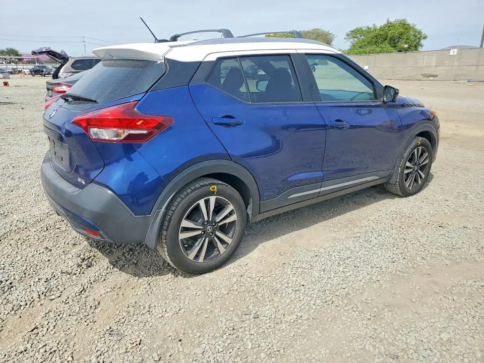 2019 NISSAN KICKS SR  