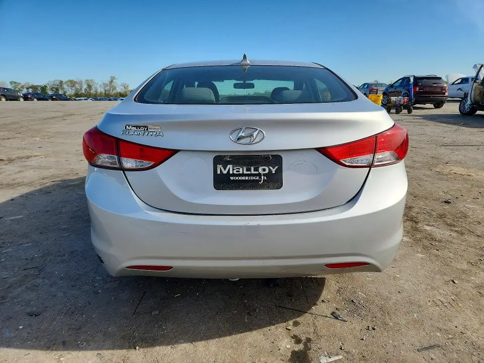 2012 HYUNDAI ELANTRA GLS  