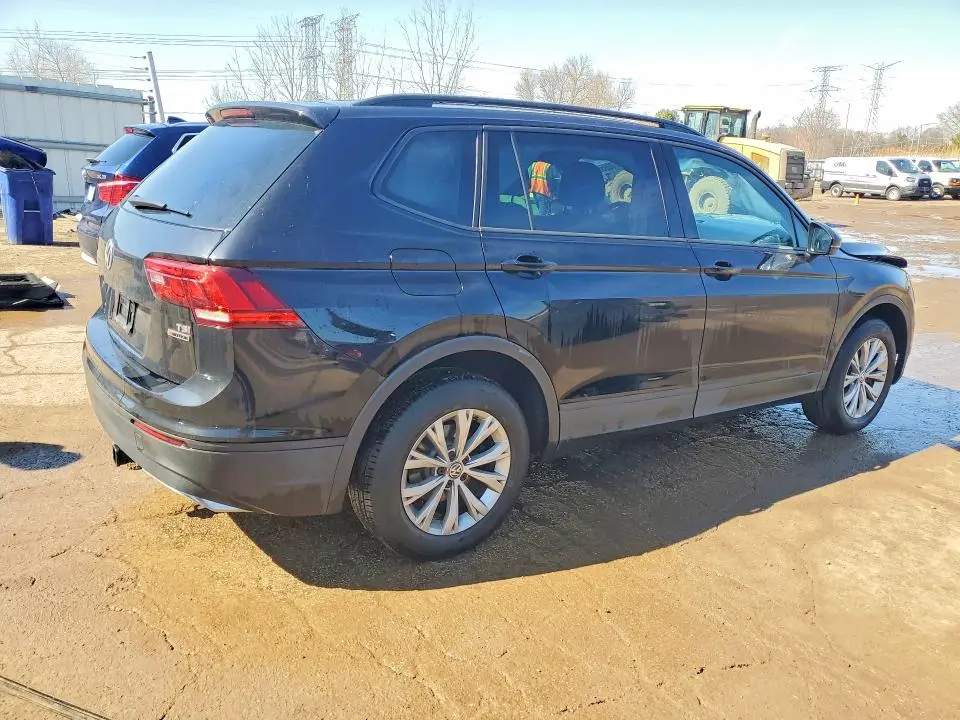 2018 VOLKSWAGEN TIGUAN S  