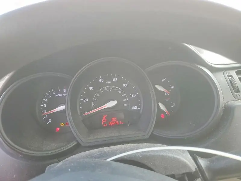 2015 KIA RIO LX  