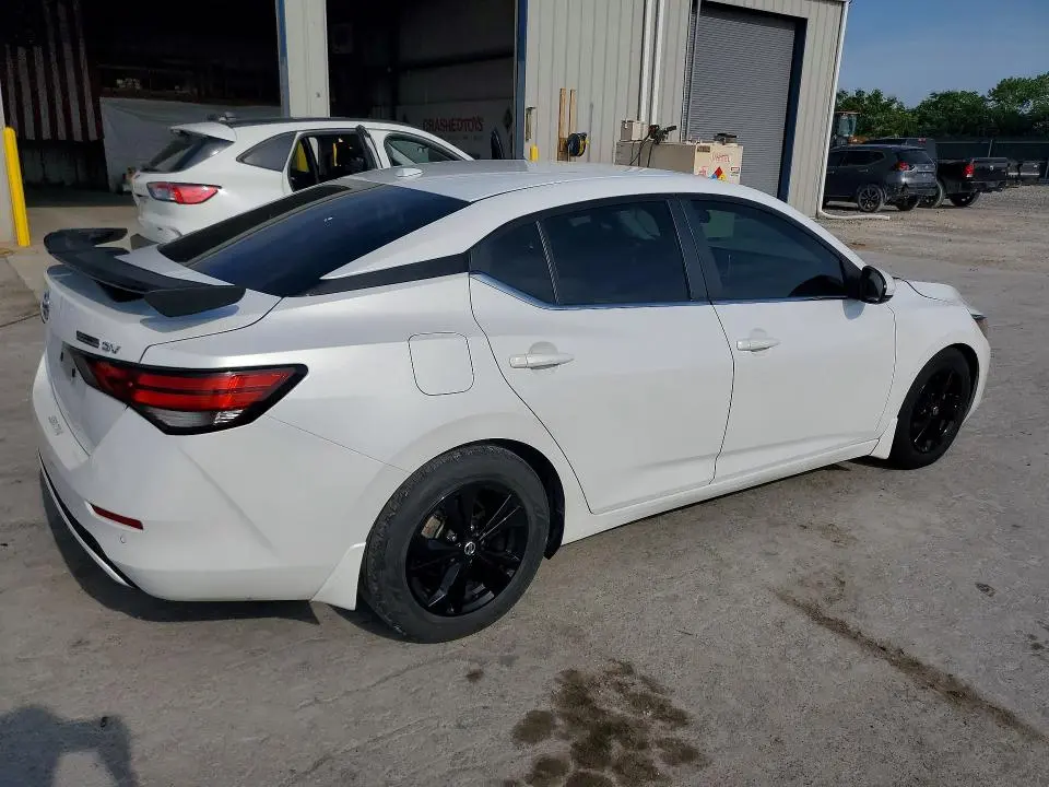 2020 NISSAN SENTRA SV  
