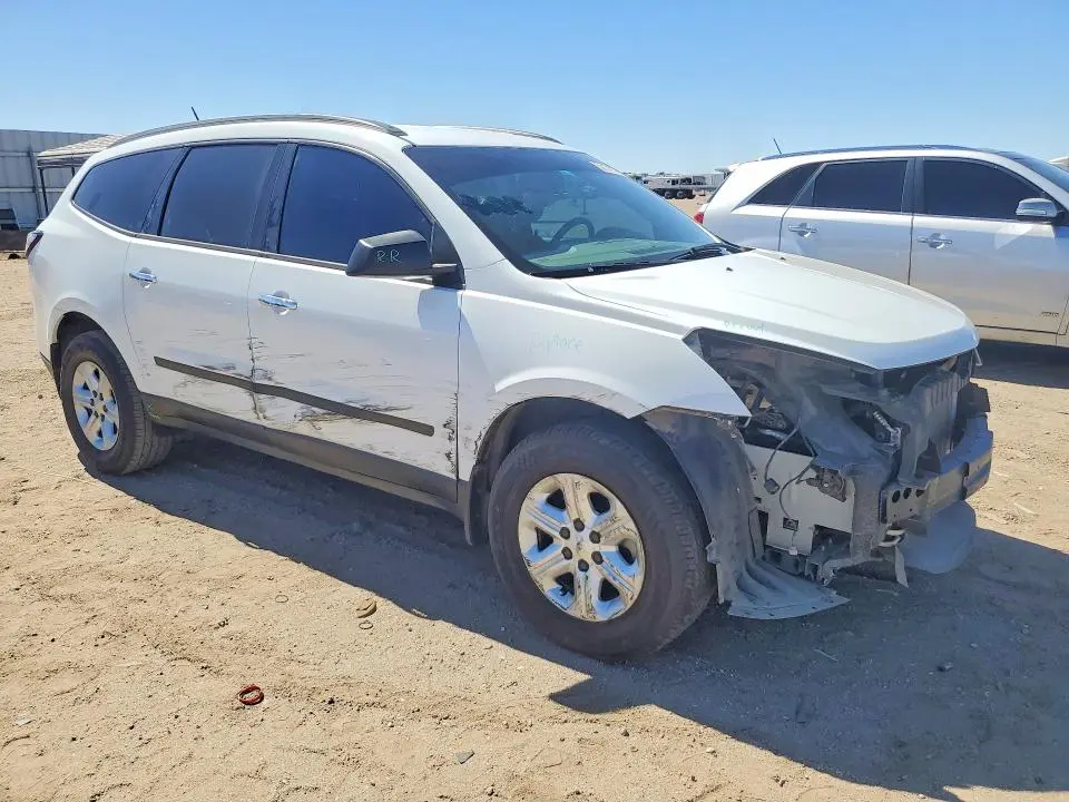 2016 CHEVROLET TRAVERSE LS  