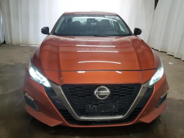 2022 NISSAN ALTIMA SR  