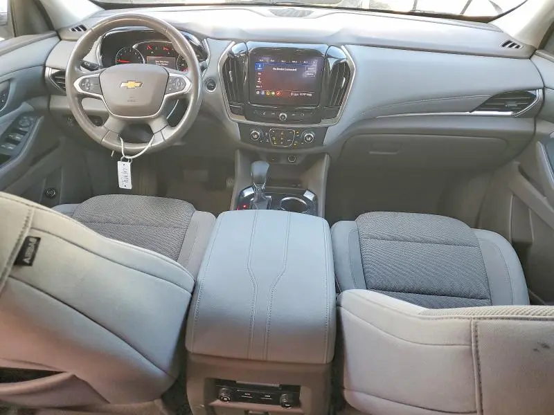 2021 CHEVROLET TRAVERSE LT  