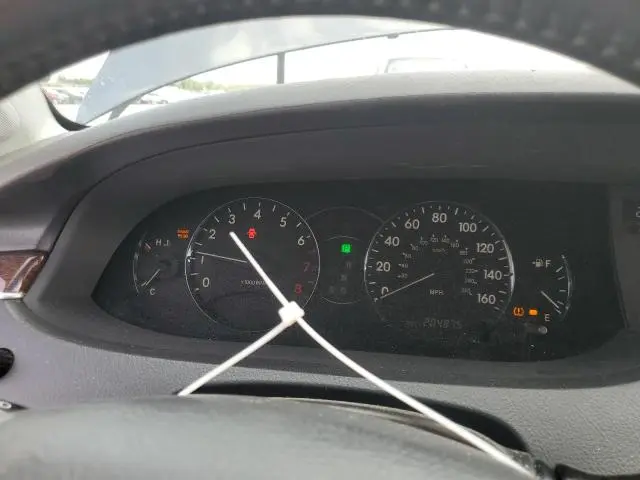 2010 TOYOTA AVALON XL  