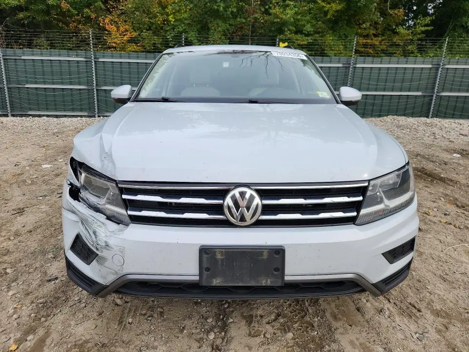 2019 VOLKSWAGEN TIGUAN SE  