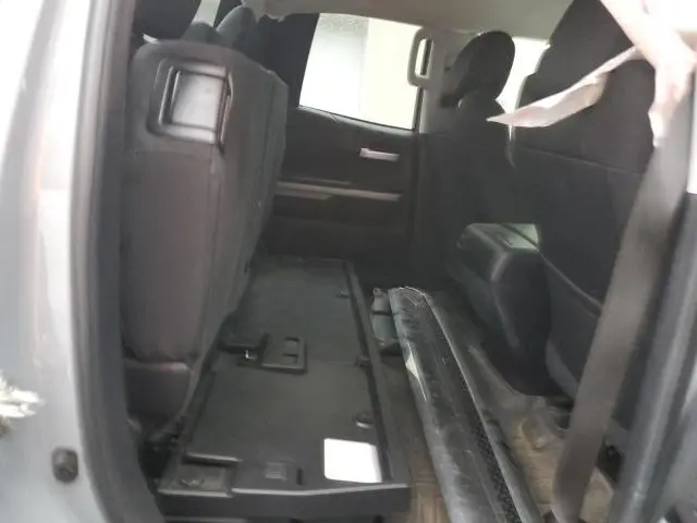 2018 TOYOTA TUNDRA DOUBLE CAB SR  