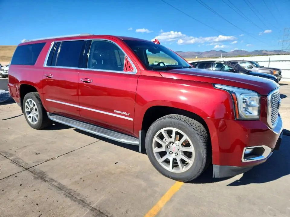 2017 GMC YUKON XL DENALI  