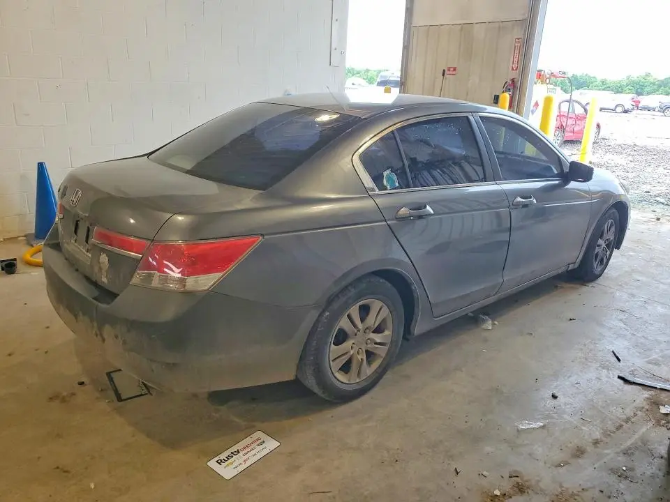 2011 HONDA ACCORD LXP  