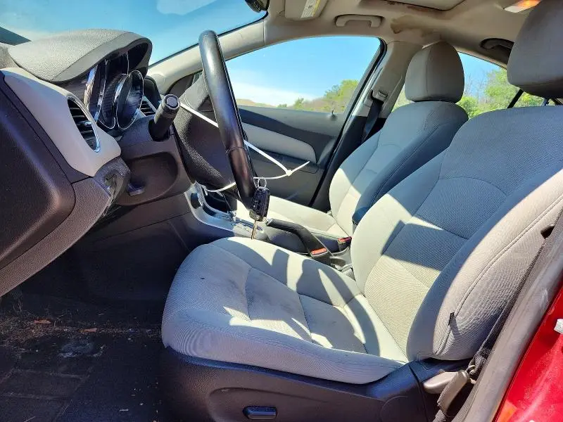 2014 CHEVROLET CRUZE LT  
