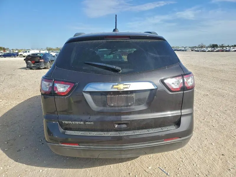 2017 CHEVROLET TRAVERSE LS  