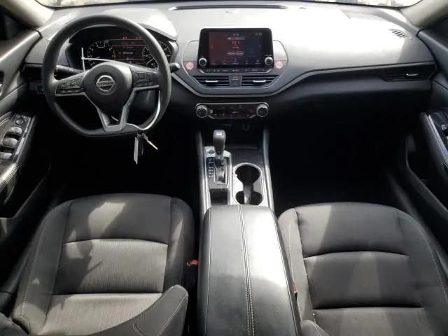 2021 NISSAN ALTIMA SV  