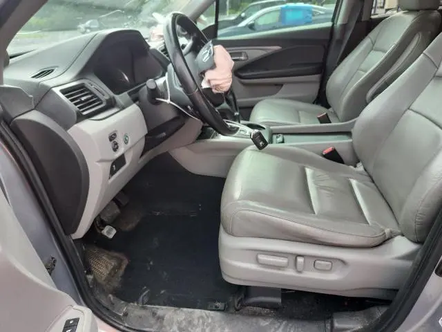 2021 HONDA PILOT SE  