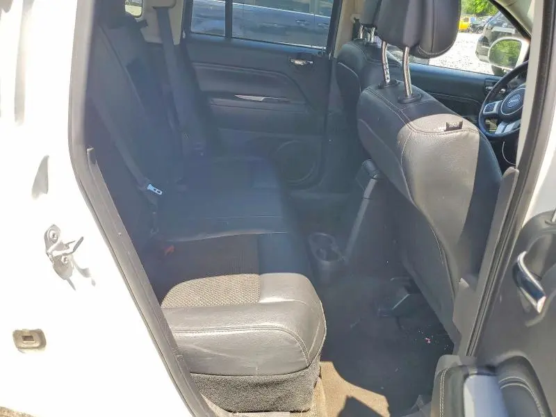 2016 JEEP COMPASS LATITUDE  