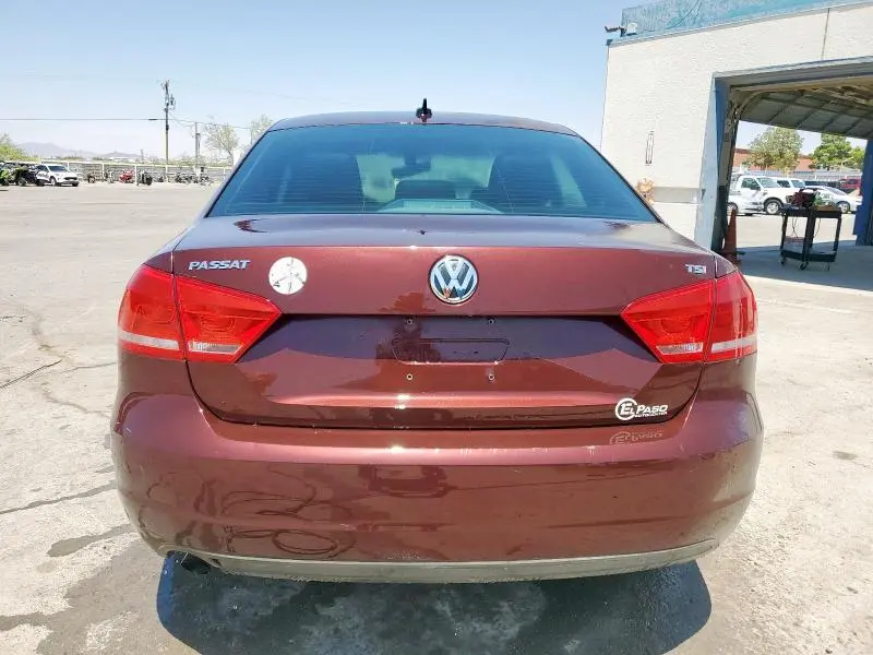 2014 VOLKSWAGEN PASSAT S  