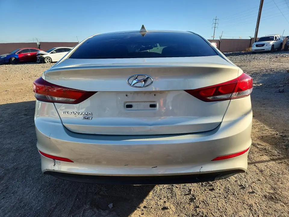 2017 HYUNDAI ELANTRA SE  