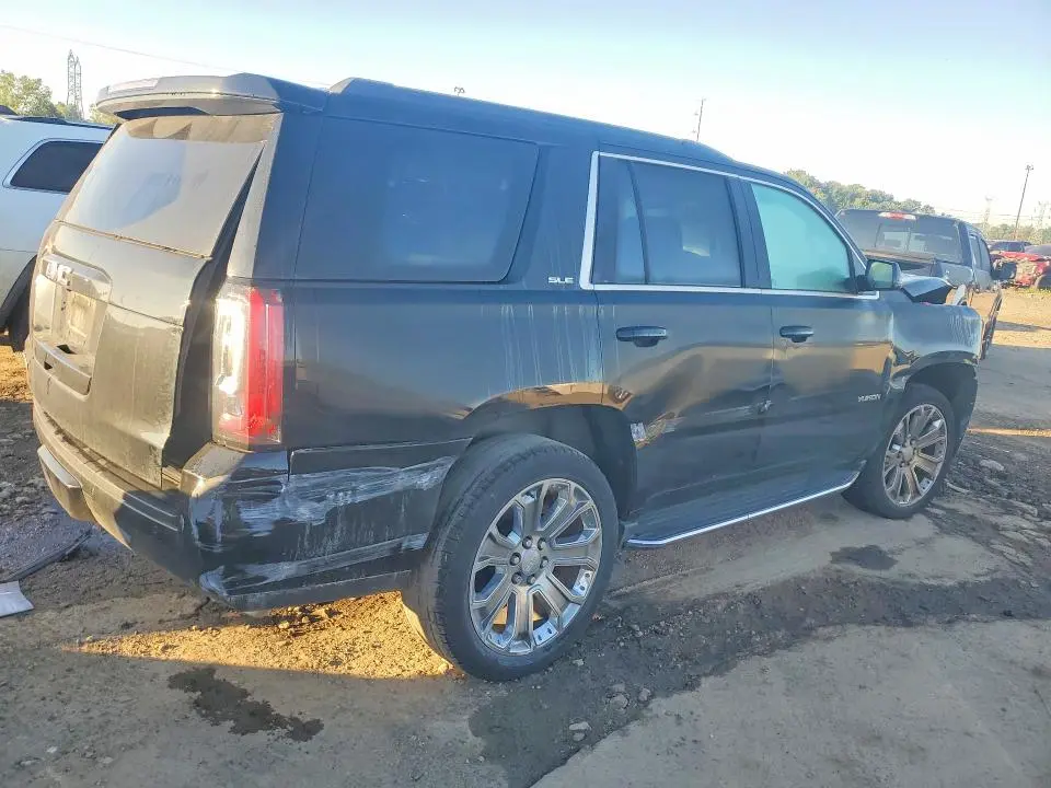 2018 GMC YUKON SLE  
