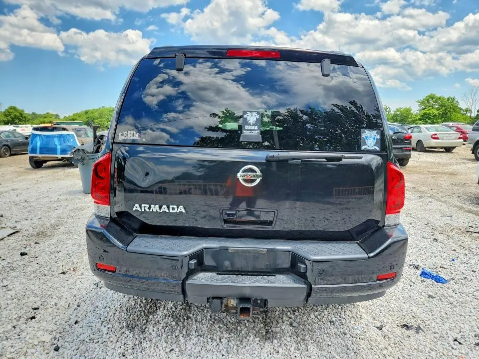 2013 NISSAN ARMADA SV  