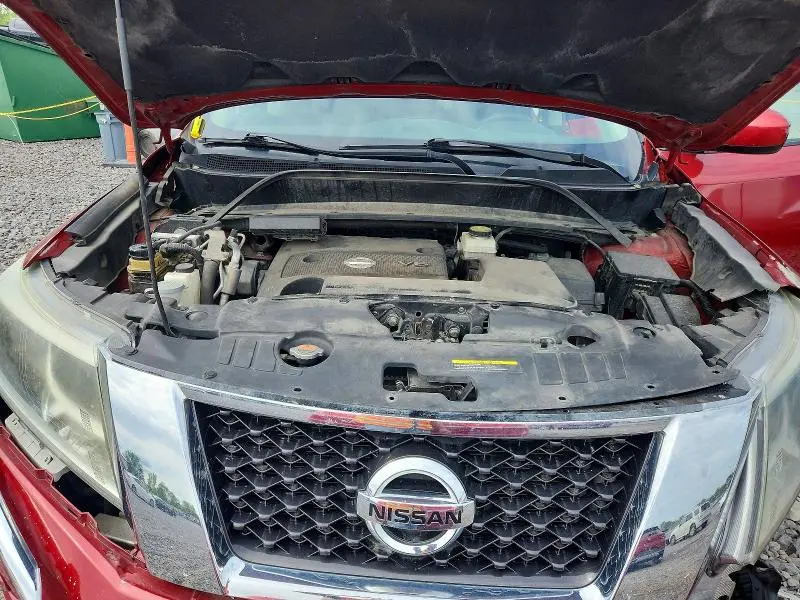 2015 NISSAN PATHFINDER S  
