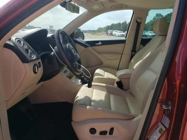 2016 VOLKSWAGEN TIGUAN S  