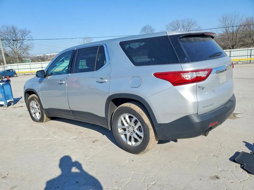 2019 CHEVROLET TRAVERSE LS  