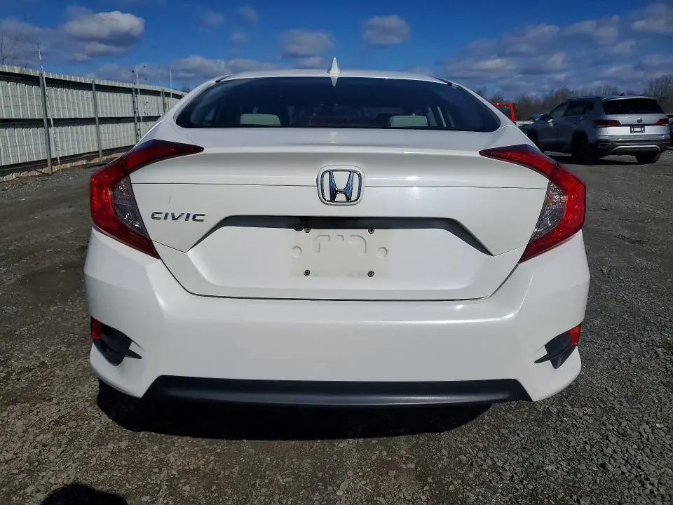 2018 HONDA CIVIC EX  