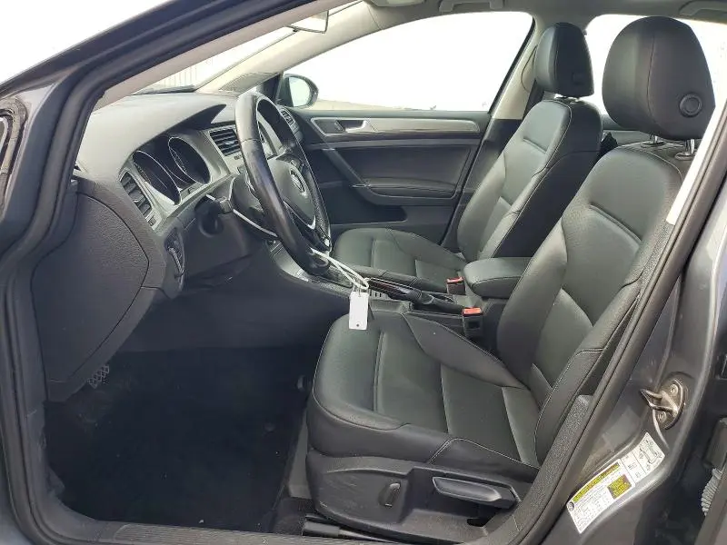 2016 VOLKSWAGEN GOLF S  
