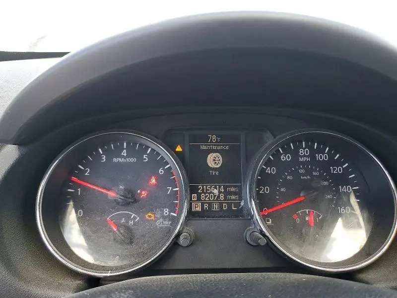 2011 NISSAN ROGUE S  
