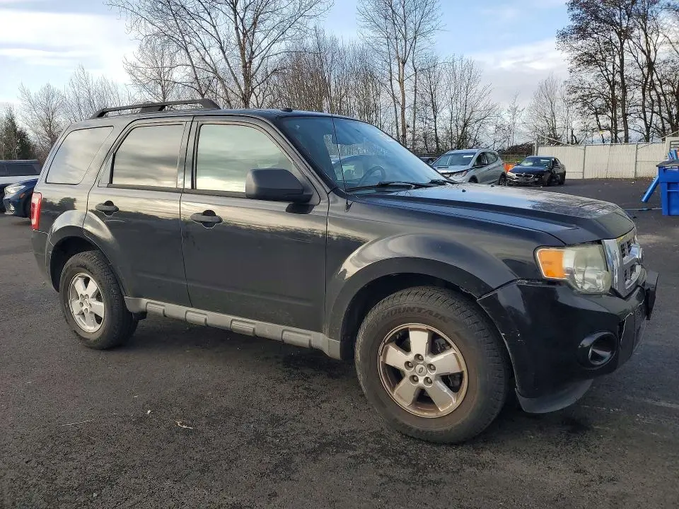 2012 FORD ESCAPE XLT  