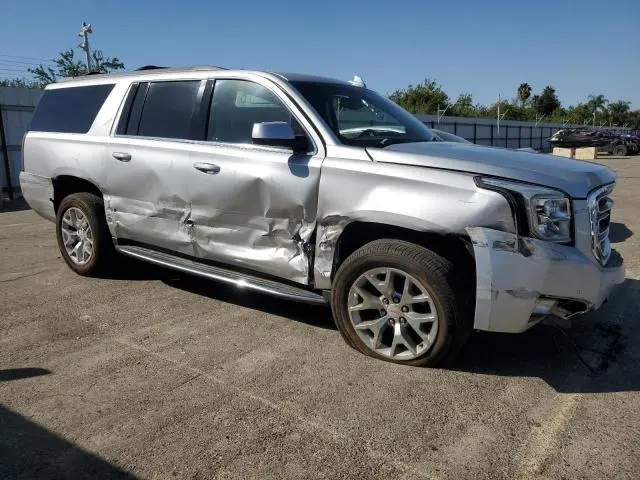 2018 GMC YUKON XL K1500 SLE  