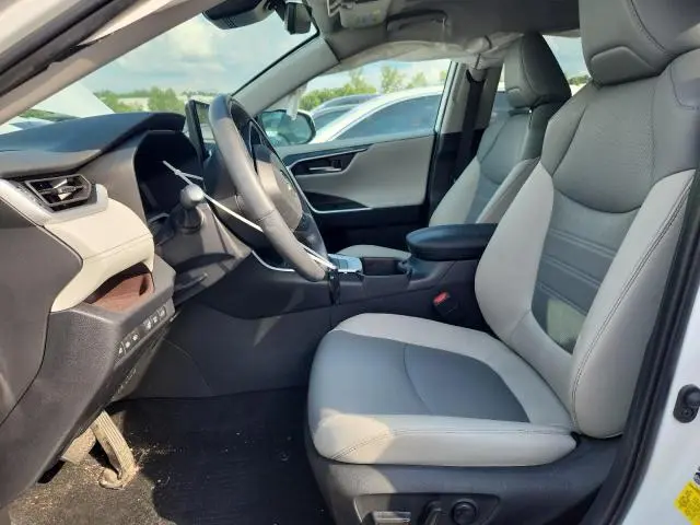 2024 TOYOTA RAV4 LIMITED  